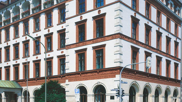 Teasergrafik: Public Cloud für Körperschaft des öffentlichen Rechts